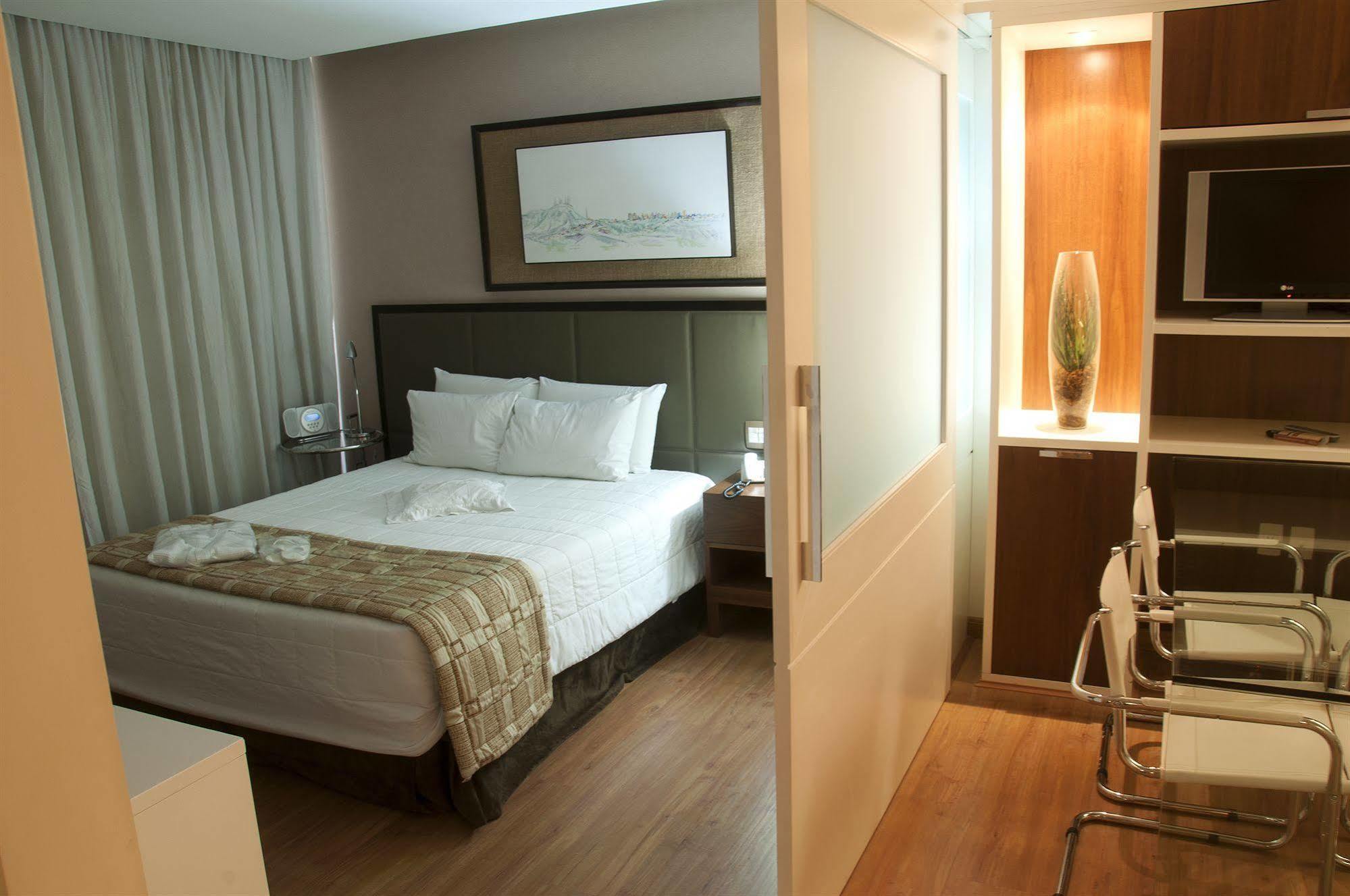 Belo Horizonte Plaza Hotel Bagian luar foto